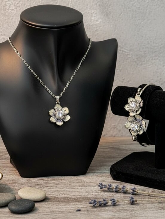 Swarovski Jewelry - Green & Lavender 3D Flower Necklace Bangle Set – Sterling Silver Overlay Crystal